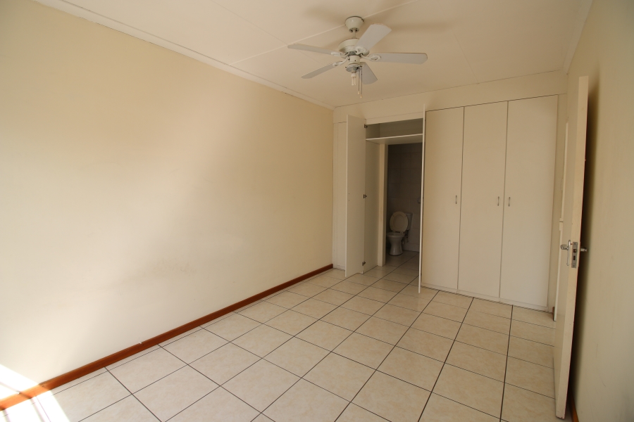 2 Bedroom Property for Sale in Cambridge Eastern Cape